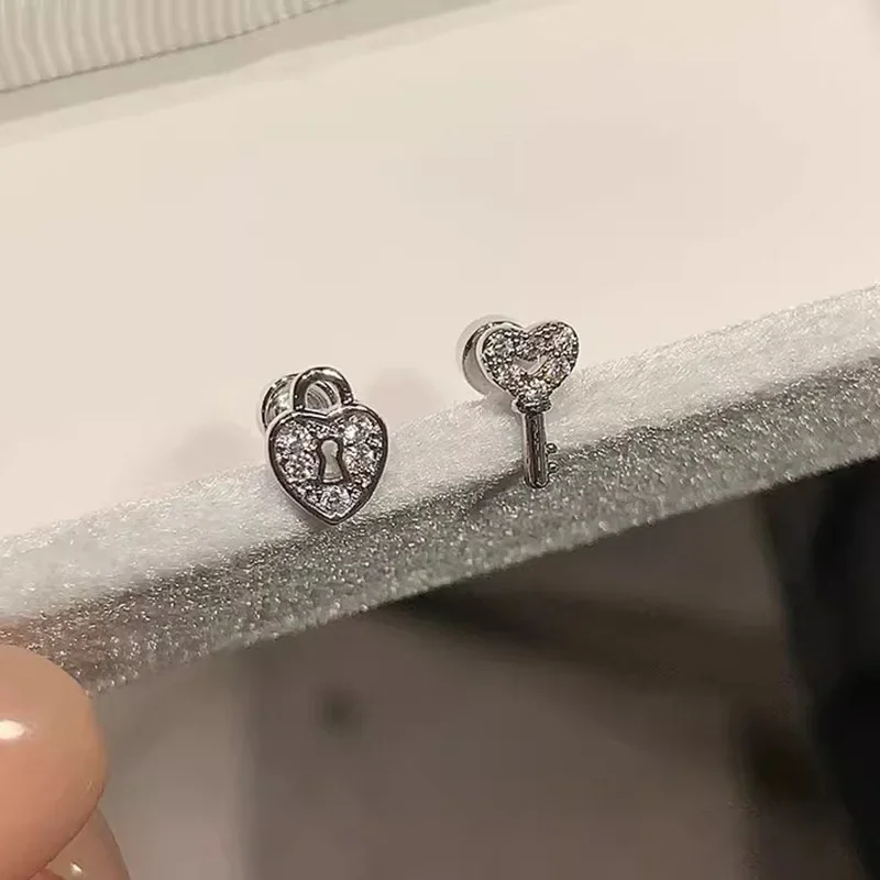 

925 Sterling Silver Chic Asymmetric Love Heart Key Zircon Stud Earring for Women Fine Jewelry High Luxury Vintage Accessories