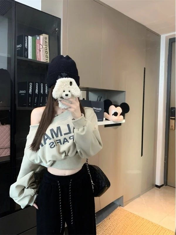 

Dopamine Letter Print Shoulder Bared Sweatshirt Women's Loose Short Sleeve Long Sleeve Fashionable Anti Aging New Style Autum...