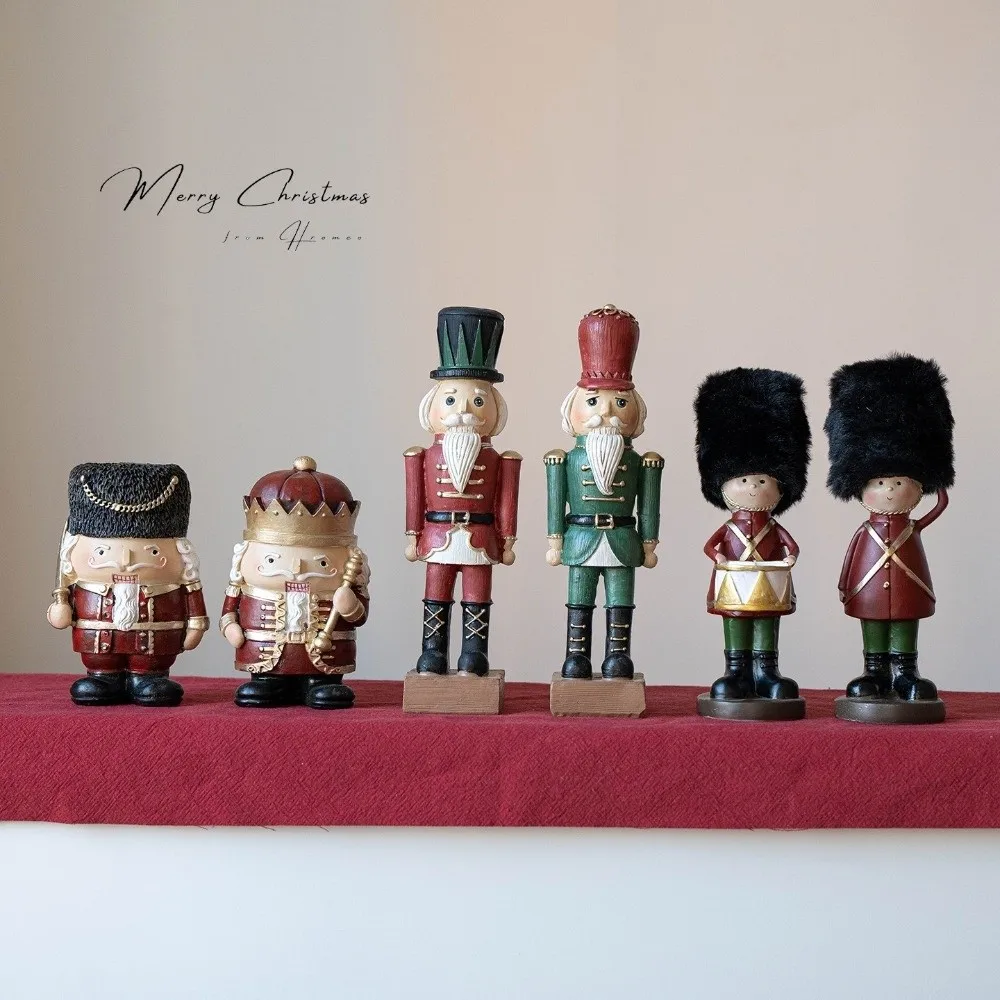 

Cartoon Christmas Resin Nutcracker Handcrafted Hand Painting Nutcracker Puppet Standing Pendant Christmas Tree Accessory