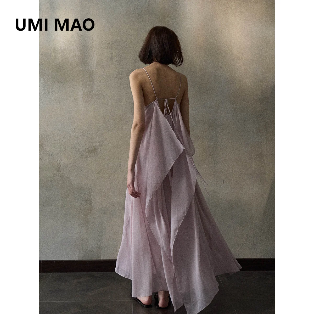 UMI MAO غير النظامية الشيفون مزاجه الخامس الرقبة فستان بروتيل أنيق ربيع جديد نمط عطلة عارية الذراعين تنوعا فستان طويل