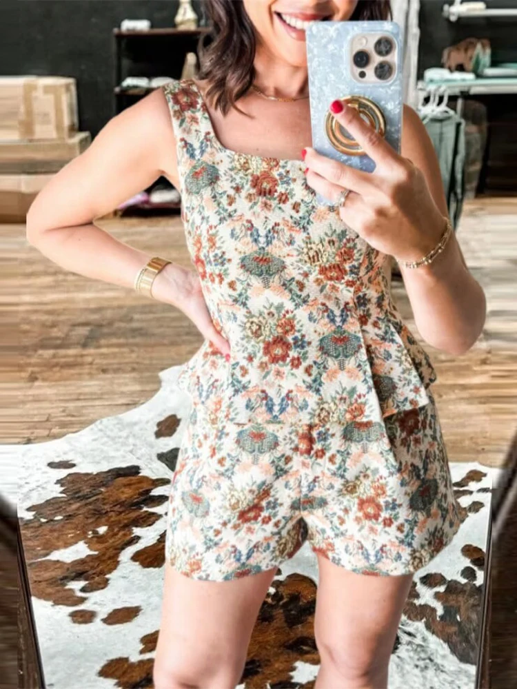Elegant Women's Printed Sling Top Shorts Set Slim Waist Cinched Sleeveless Square Collar Vest Straight Leg Short Pant 2026 Suits