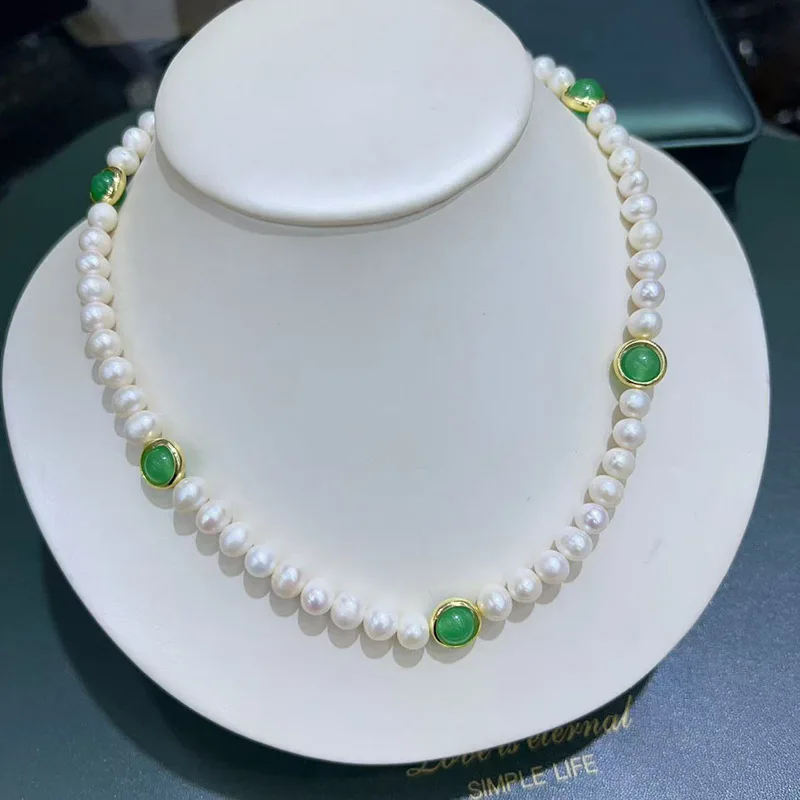 Summer Freshness, White Pearl Paired with Green Chalcedony, Simple Matching, Creating Endless Imaginations Nearly Round Micro