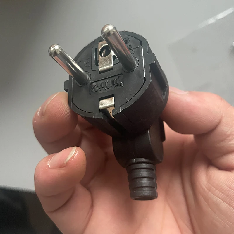 Eu Ac Power Adapter Aansluiting 16a 250V Connector Kabel Elektrische Stekker Wit Zwart Mannelijke Converter Adapter Afneembare Stekker