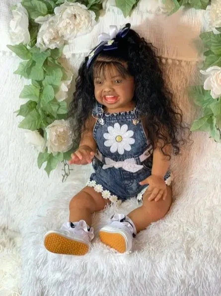 NPK 24 ''Ontvoltooide Donkerbruine Huid Mila Reborn Doll Kit Levensechte DIY Pop Onderdelen met Krullend Zwart Haar