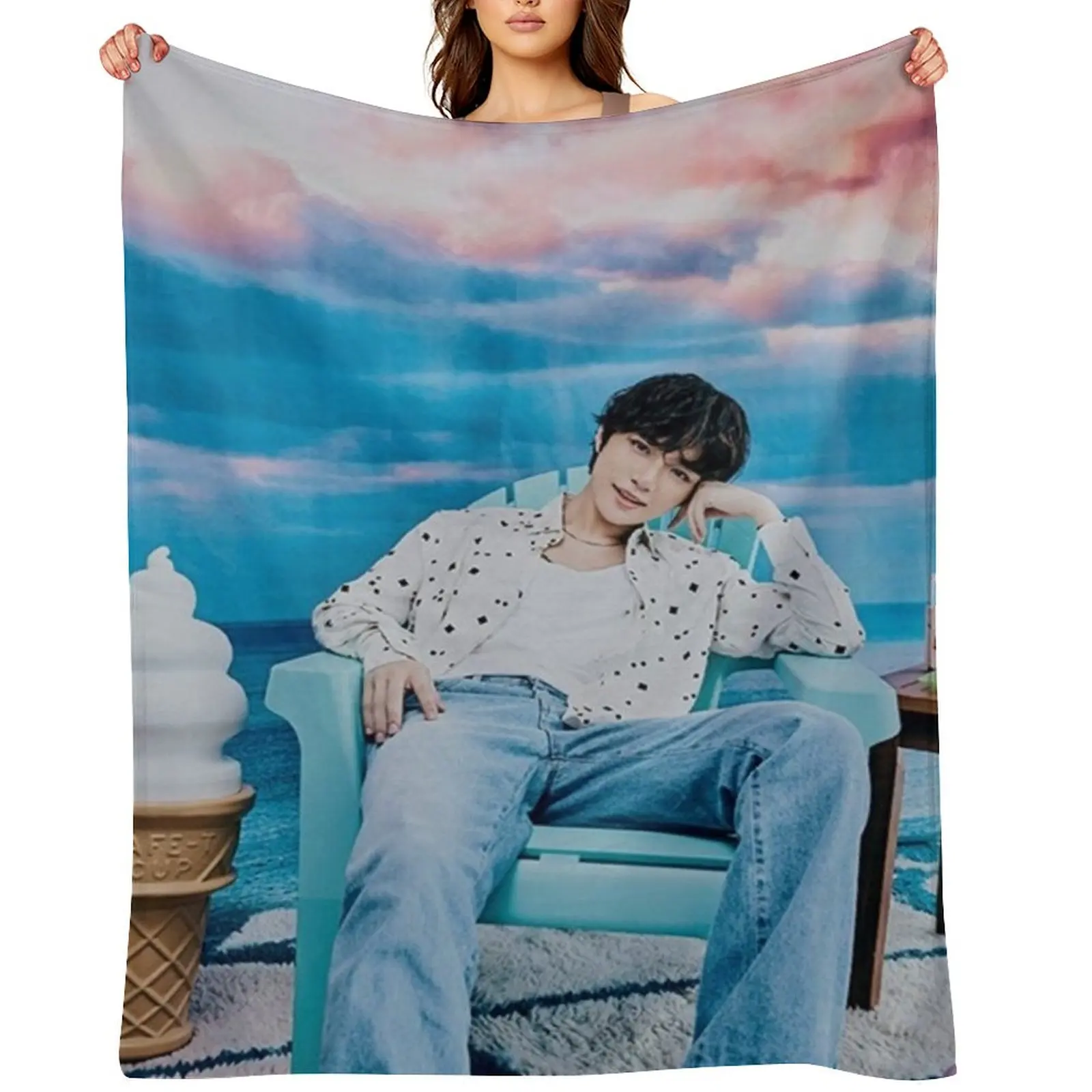 

beomgyu Throw Blanket Polar Decorative Sofas Sleeping Bag Flannels Blankets