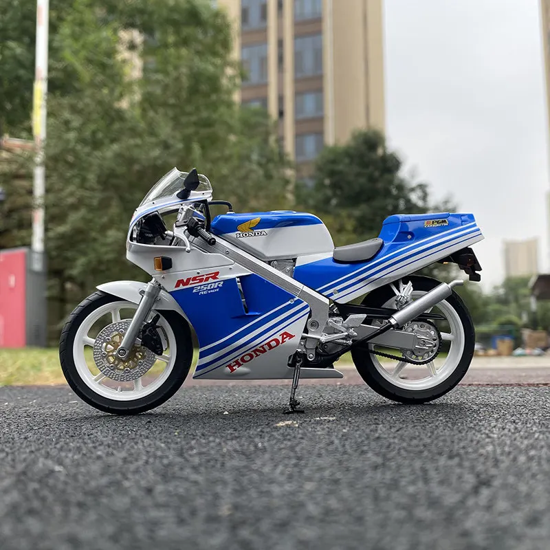 Aoshima 1:12 Honda NSR 250R SP R4 Rothmans MC18 Model Motocykla z Odlewu, Kolekcjonerski Model Samochodu