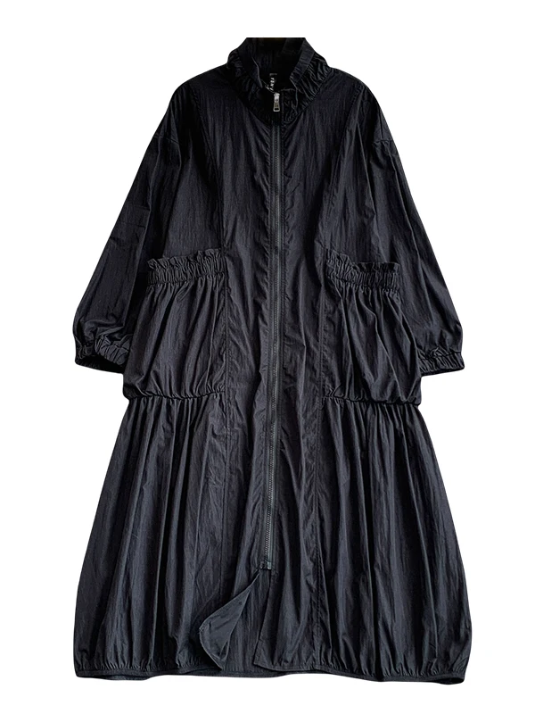 Damska kurtka wiatrówka plus size w stylu vintage, khaki, plisowana, ze stójką, luźna, wyszczuplająca, długa, jesień, moda.