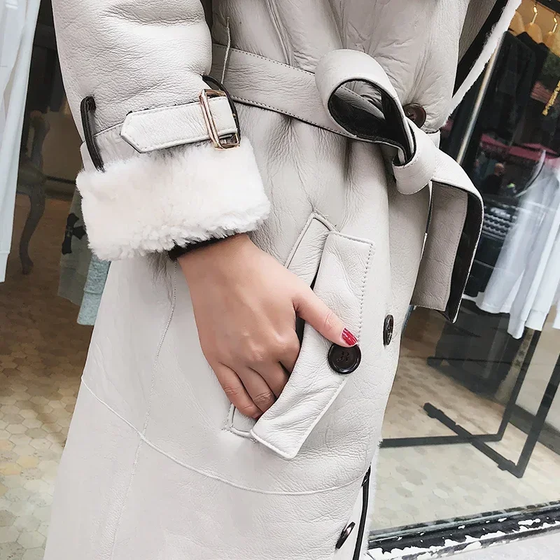 Fashion Quality Genuine Women\'s Winter Sheepskin Coat Female Jacket Soft Warm Wool Women\'s Fur Coats Ropa Para Mujer FCY1971