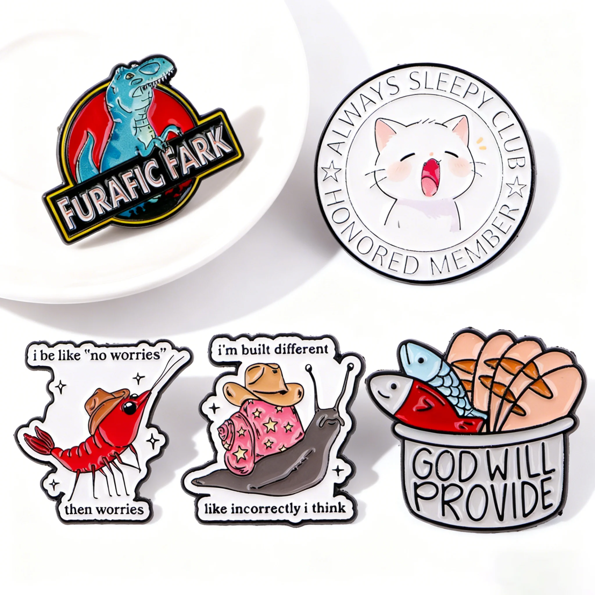 

Cute Frog Duck Cow Enamel Pin Cartoon Cat Badges on Backpack Dinosaur Brooches Hat Lapel Pins Cosplay Accessories Toys Gift