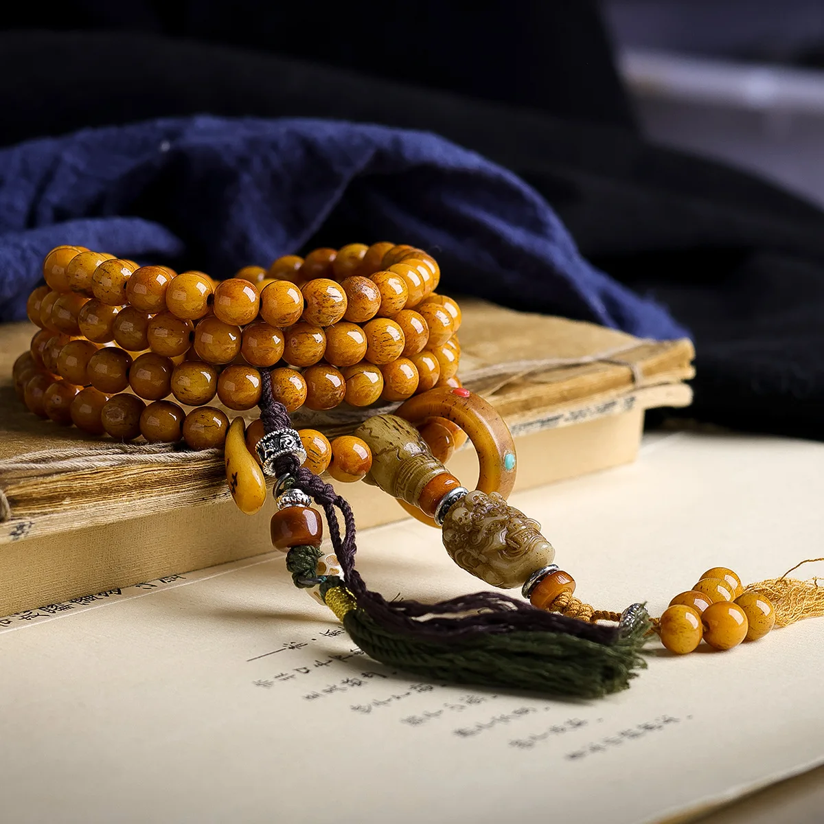 Original Tibetan jewelry bone bead multi-circle bracelet, yellow wealth deity Adai necklace