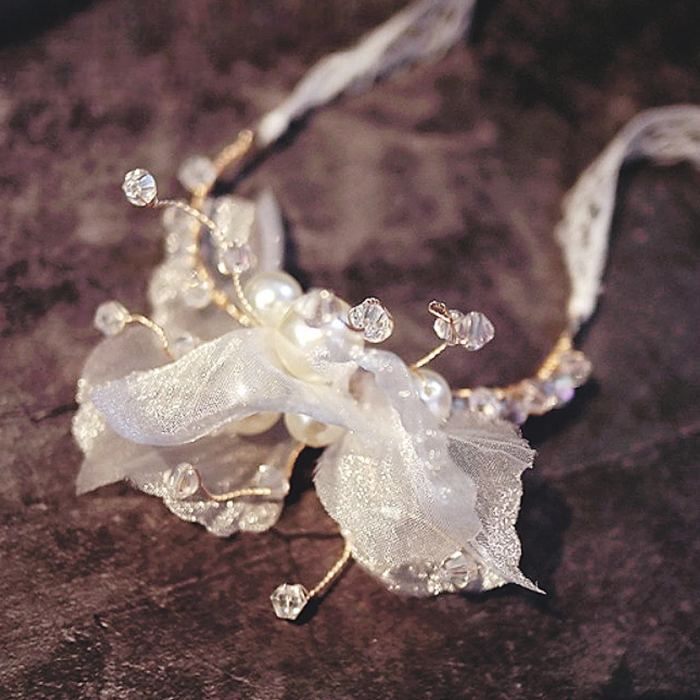 우아한 신부 손목 코사지 신랑용 부토니에 웨딩 커플 웨딩 액세서리 진주 장식 튤 꽃 결혼식 파티