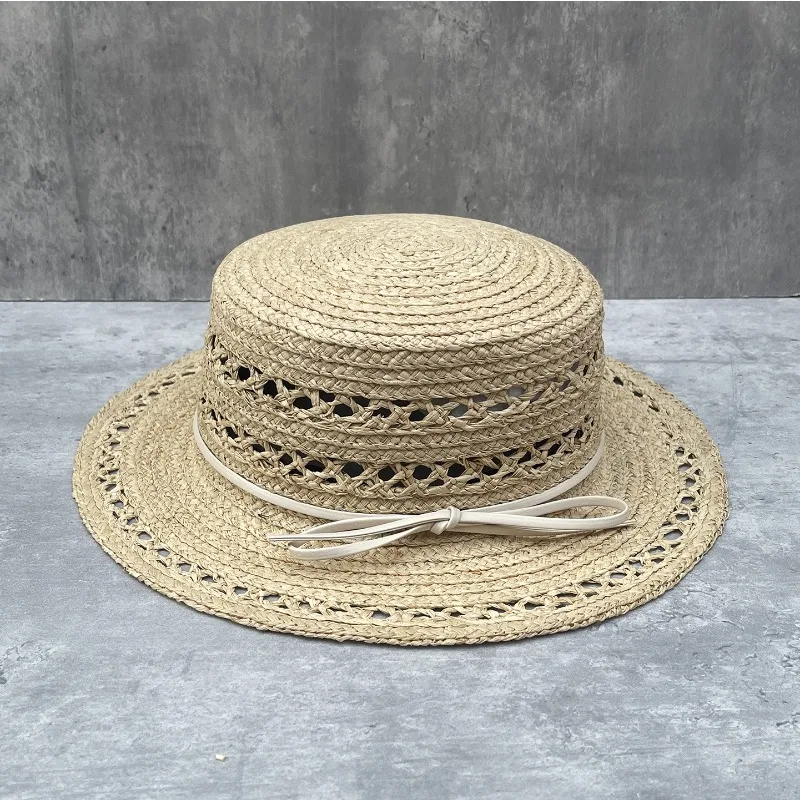 

Французская ретро-шляпа из рафии для женщин, летняя дышащая пляжная шляпа с плоским верхом, элегантная солнцезащитная шляпа ручной работы с кожаной лентой
