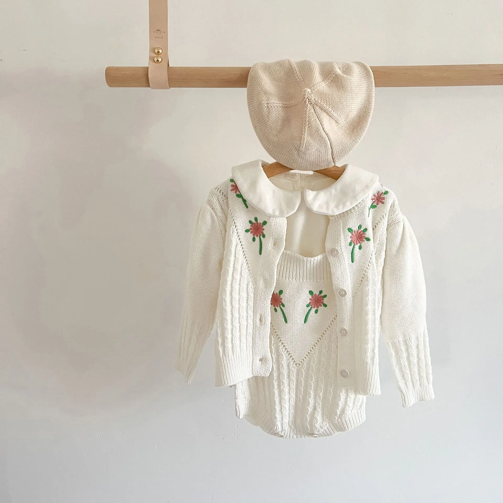 Pull à fleurs pour bébé fille, vêtements pour nouveau-né imbibés, manteau rond, princesse, automne, hiver, 2023