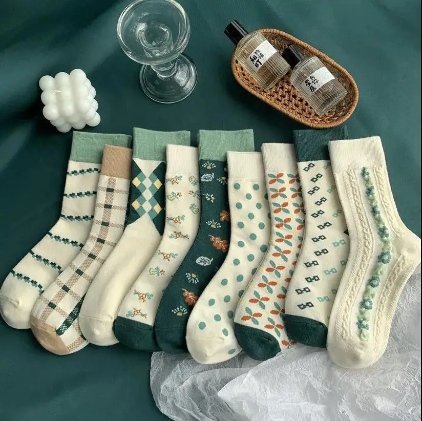 9/18 Pairs Japanese JK Long Tube Autumn and Winter Korean Middle Tube College Style Sweet Versatile Socks Women Cute Mori Socks