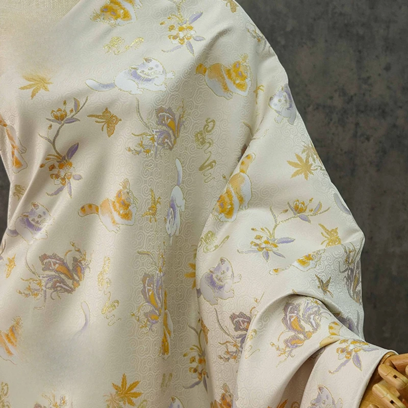 

Chinese Brocade Kids Vest Gold-Thread Cat Embroidery Hanfu Cheongsam Yarn-Dyed Jacquard Polyester Decorative Clothing Fabric