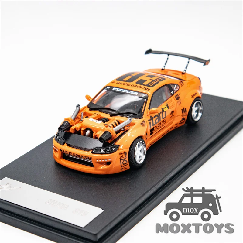 YS 1:64 S15 4.0 V8 Orange limited999 Diecast Model Car