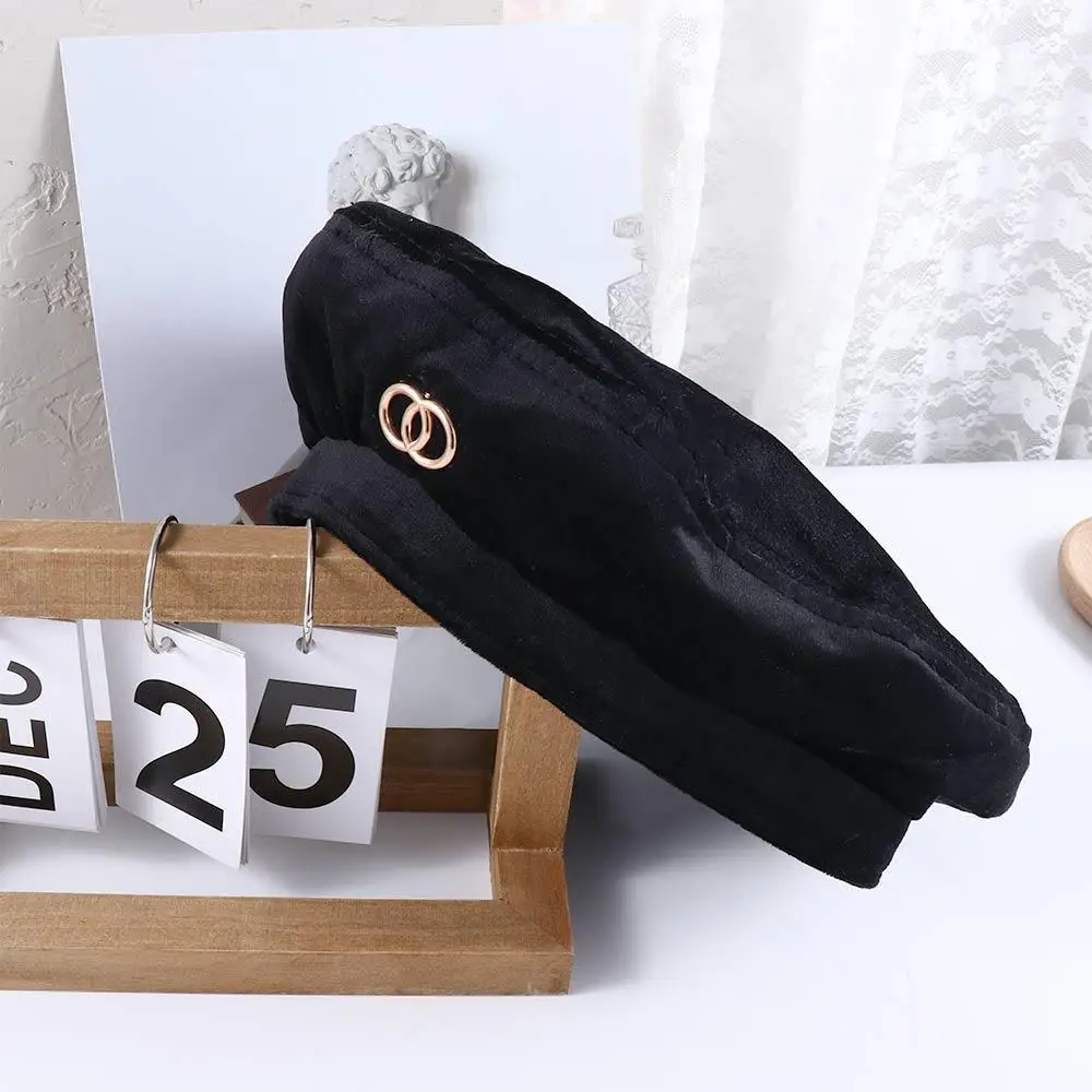 

Simple Warm Round Ring British Style Autumn Girl Painter Hat Korean Style Hat Velvet Berets Women Octagonal Cap
