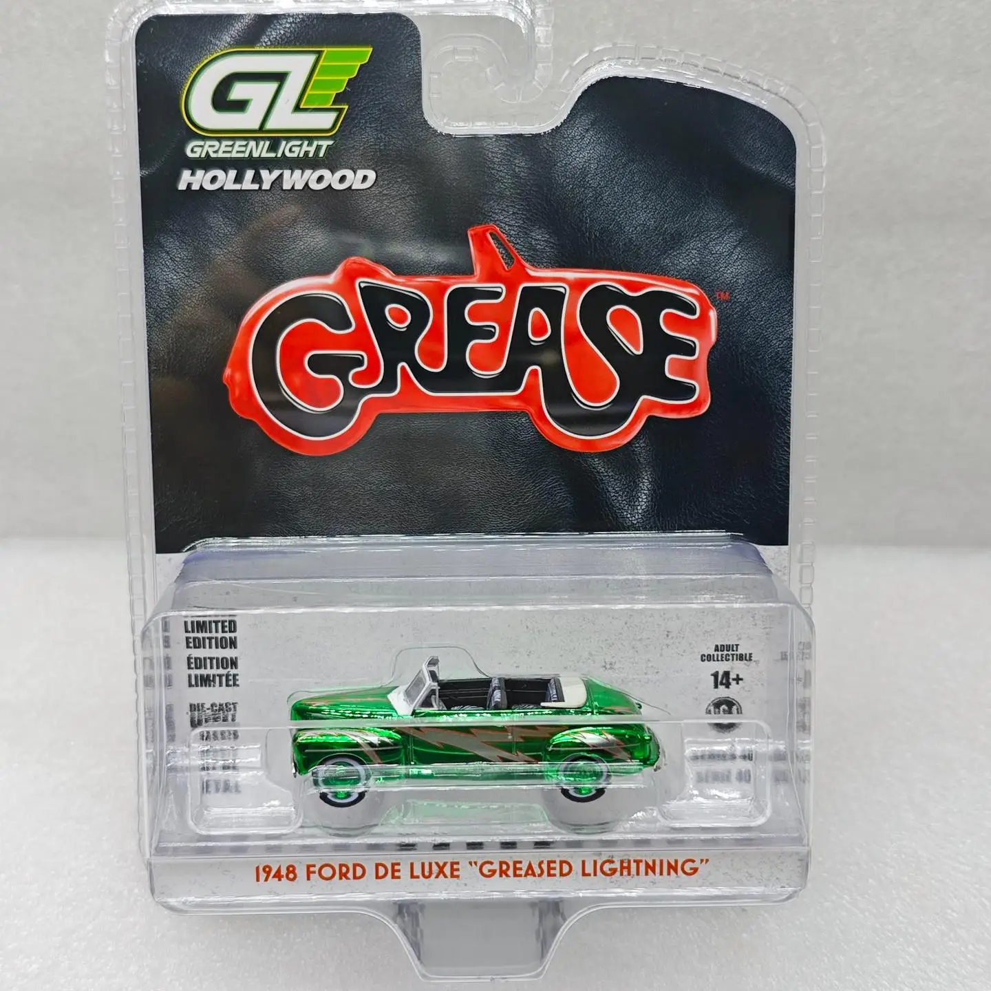 

GreenLight 1:64 1948 De Luxe Convertible Simulation Car Model Alloy Mini Toy Display Ornament Gift