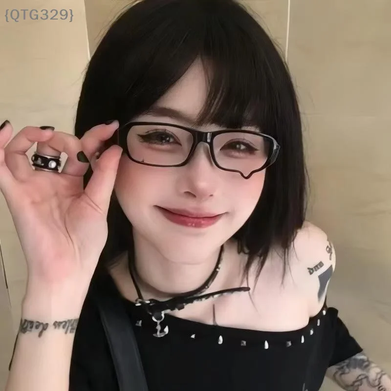 【QT329M3】Y2K Anime Crying Dripping Tears Glasses - Retro Kawaii Black Eyeglass Frame Unisex Halloween Cosplay Fashion Accessorie