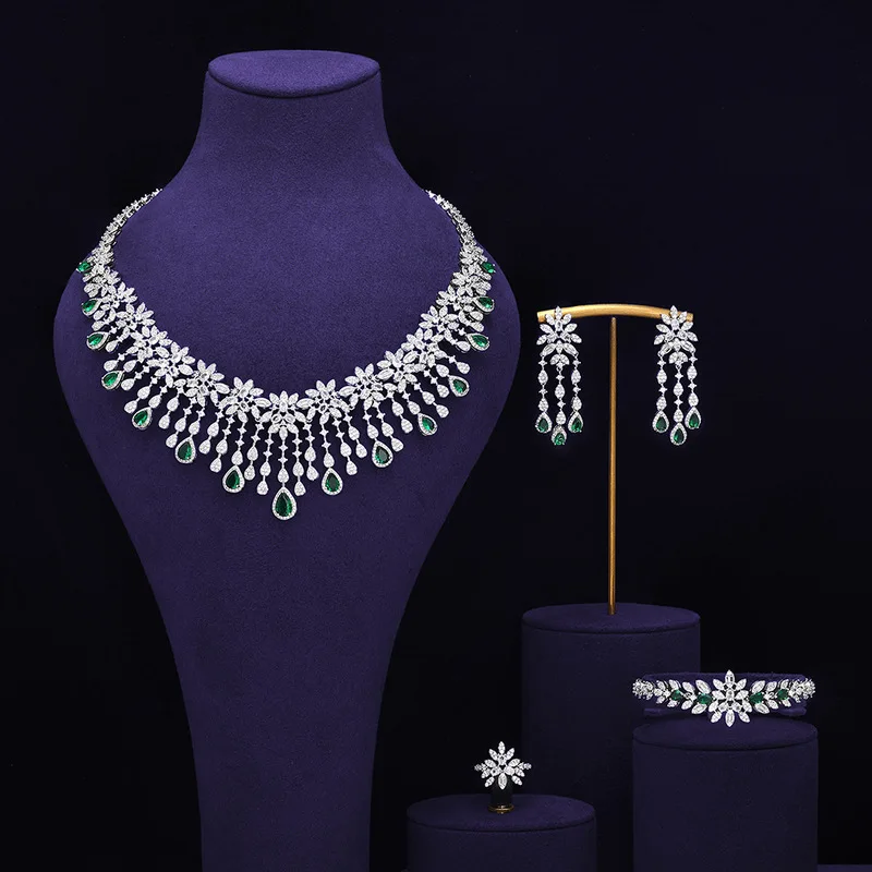 Gold-plated copper light luxury full-diamond floral colorful zirconia set, hot-selling wedding banquet party jewelry set wholesa