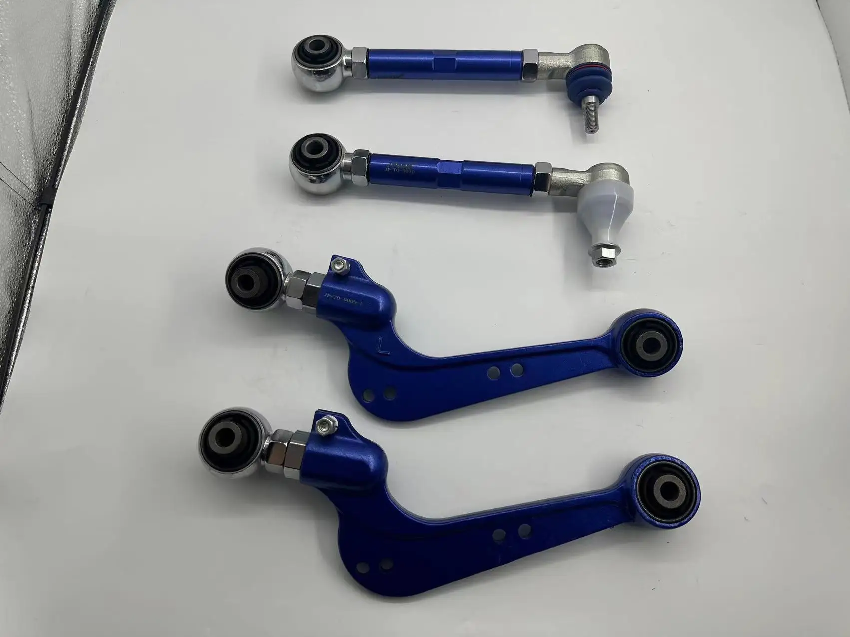 Пара регулируемых задних рычагов и ног управления для Lexus NX200T 300 300H RAV4