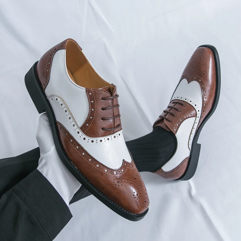 

Brand Fashionable Comfortable Casual Men's Lace Up Formal Shoes Classic Men's Black and White Block Carved Pointed Leather Shoes