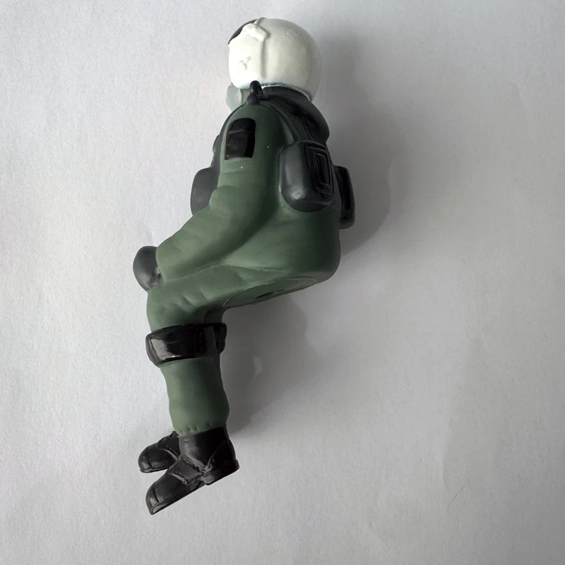 Full Body Scaled Jet Pilot Figure For LX/Sky Flight Hobby/Lanxiang Twin EDF 70MM F22 Raptor Foamy EDF JET