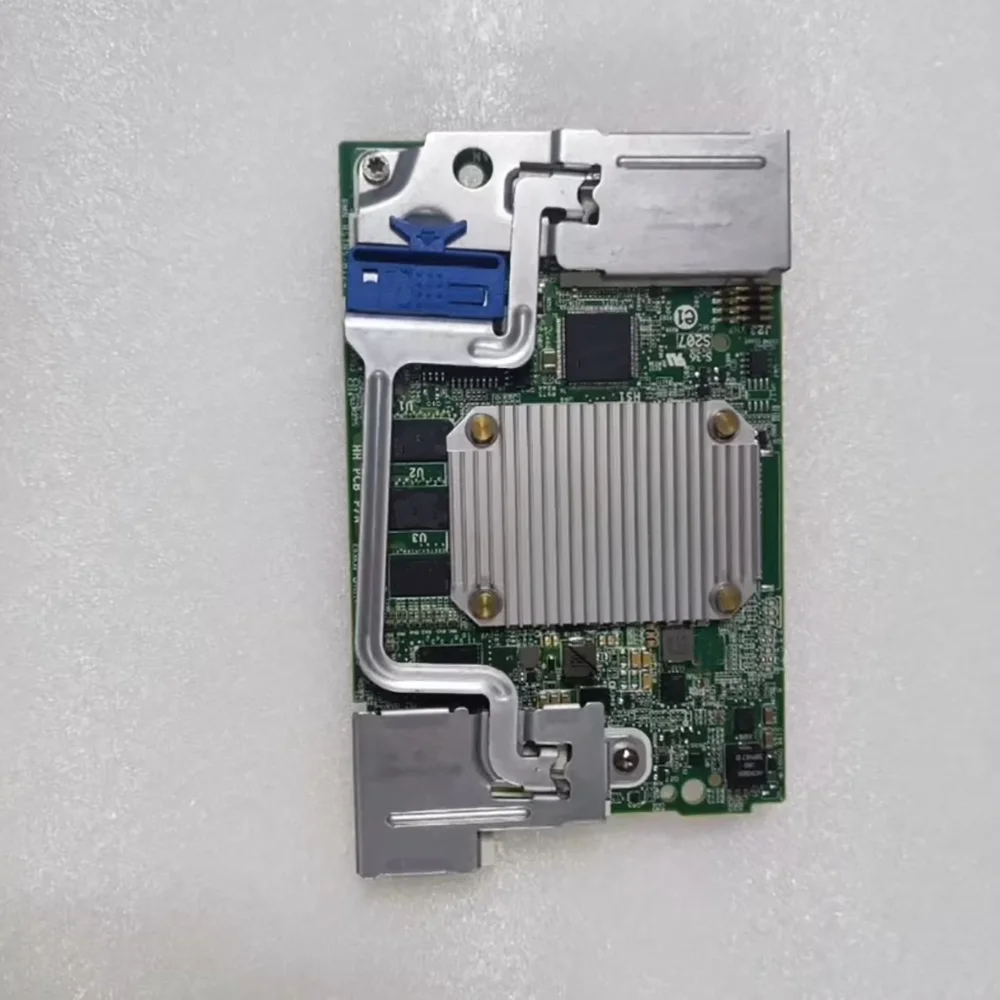 The BL460C G10 P204i-b Array Card 877972-001 804370-001 804367-B21