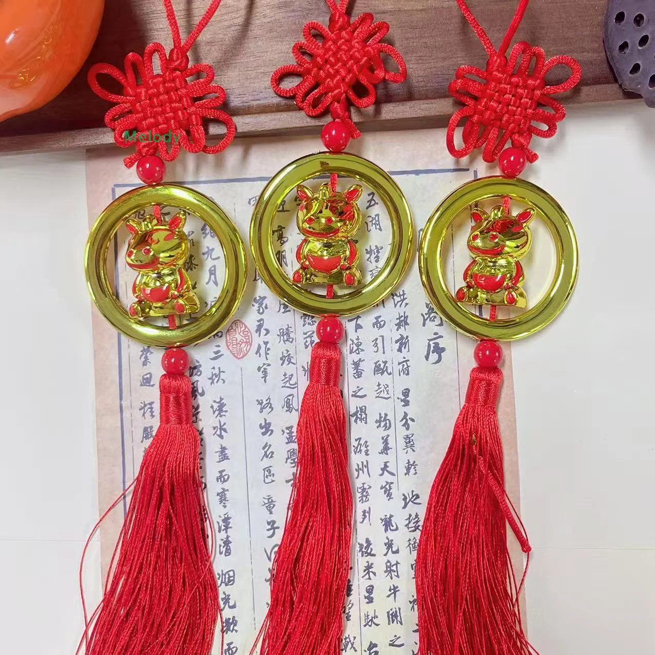 Adorno colgante de pared del año del caballo, decoración de inauguración de la casa de la suerte, placa de madera roja, regalos colgantes de caballo, 2026