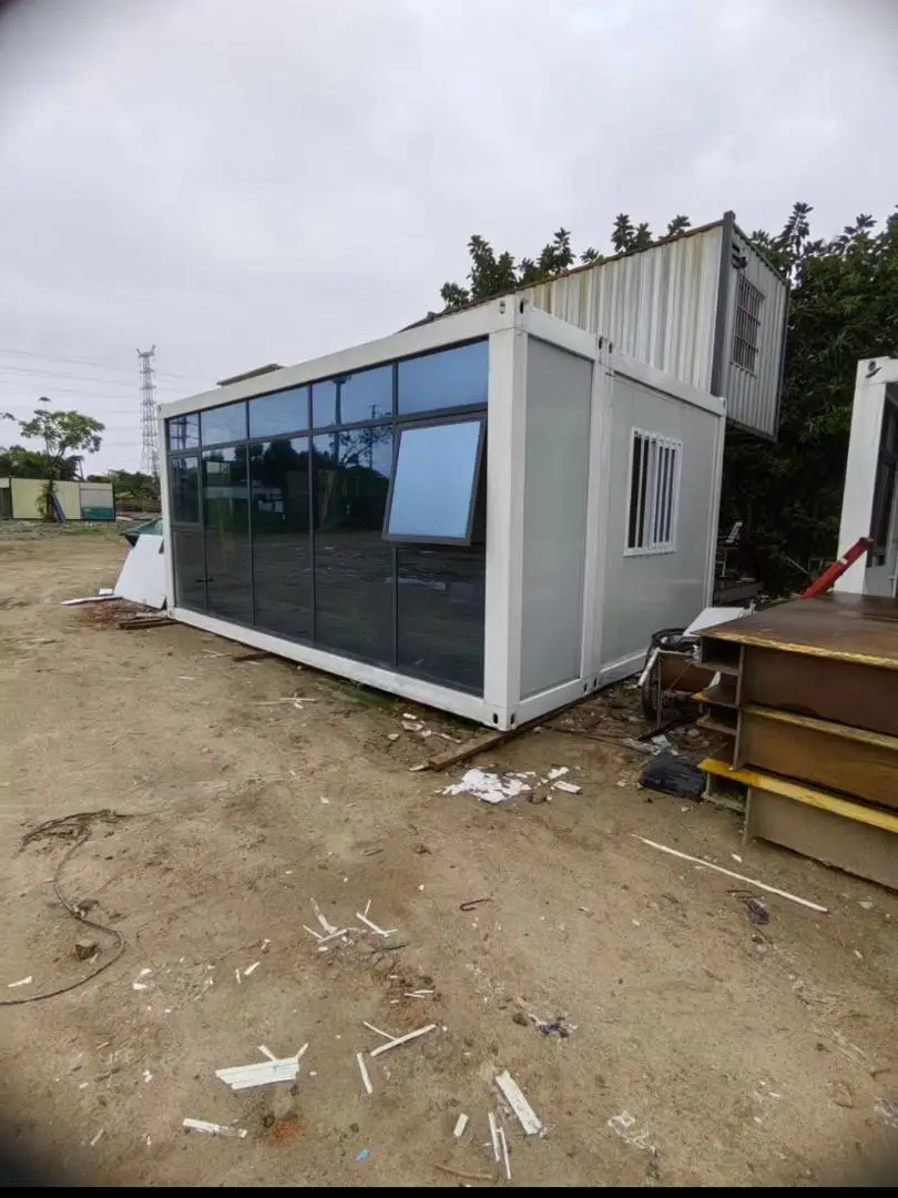 2024 Prefab Quick Assembly Sunny House Prefabricated Container Frame Assembly House Sun Glassy Easy Handy Room