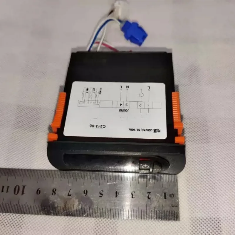 C213-08 temperature controller Lantian freezer computer board Zhengzhou Hualing Instrument LANTIAN air curtain cabinet
