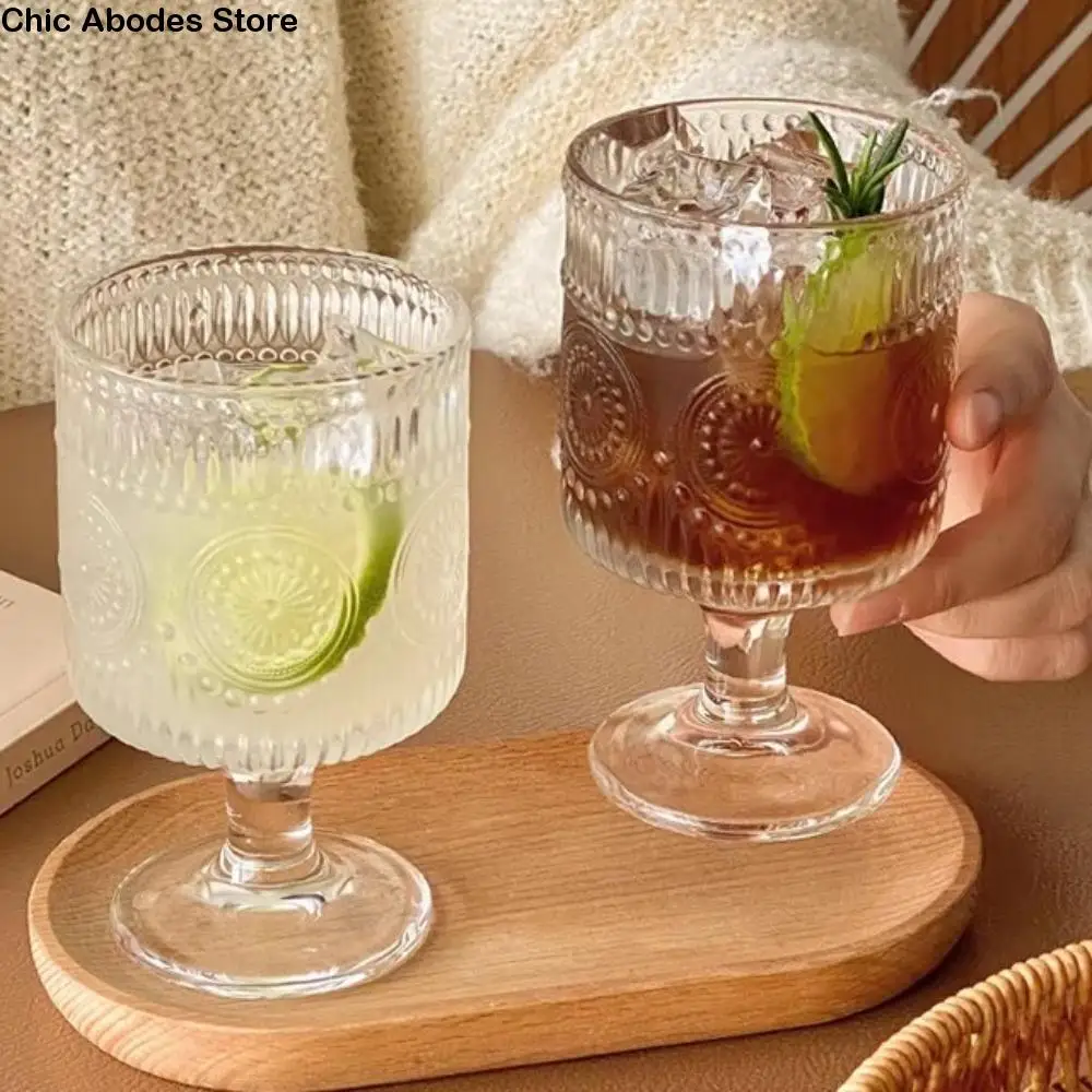 

4PCS/SET Glassware Set Vintage Embossed Glass Cups Transparent Romantic Goblet Glass Cup Stylish Mini Juice Cup Hotel