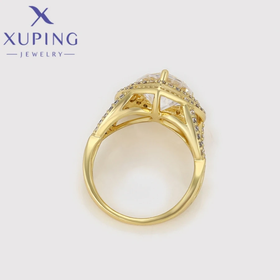 Xuping Jewelry New Arrival Light Gold Color Circle Shape Ring for Women Girls Wedding Commemoration Day Gift X001006743