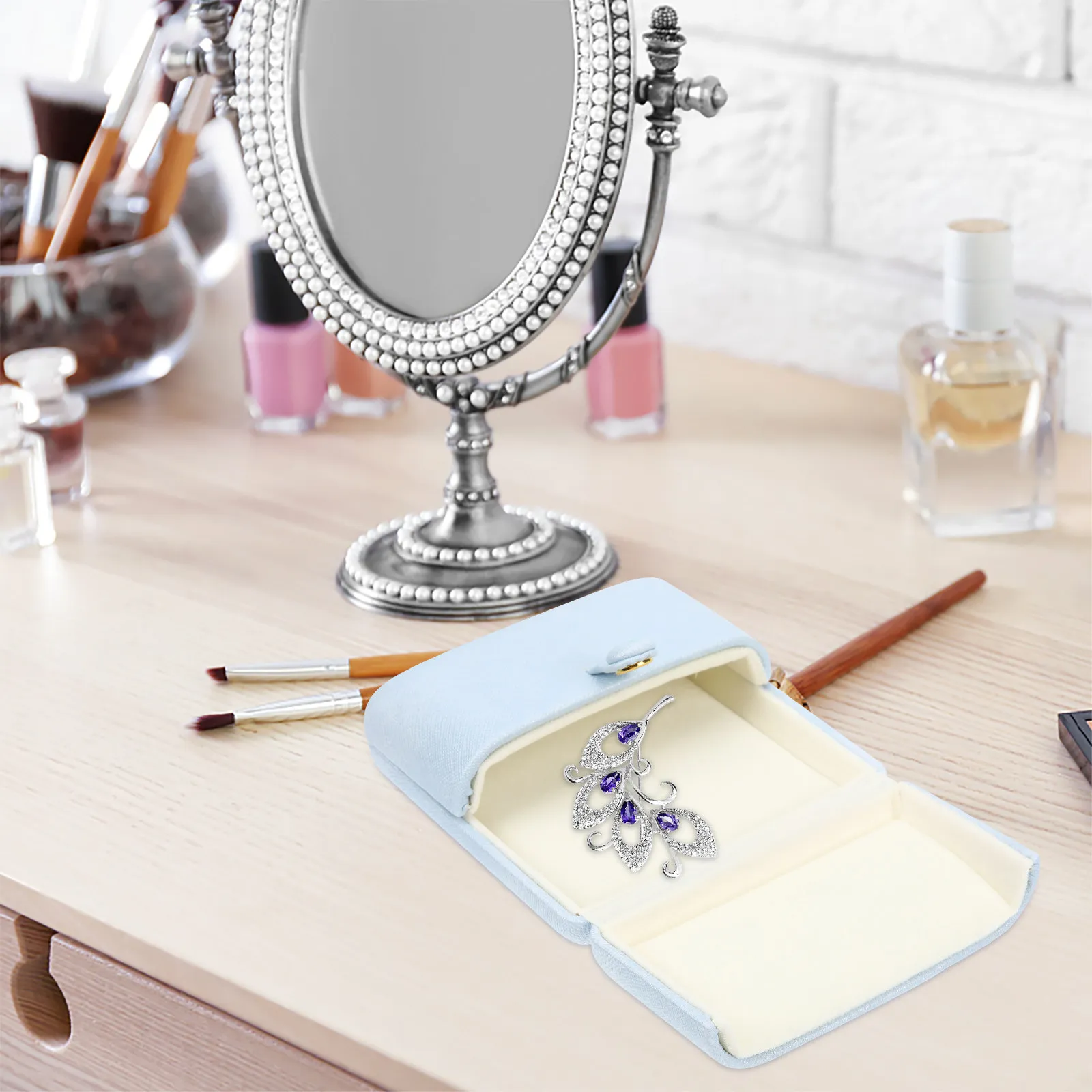 

Brooch Badge Storage Box Small Exquisite Lightweight Jewelry Gift Box Perfect for Brooch Anniversary Birthday Mother's Day Pin