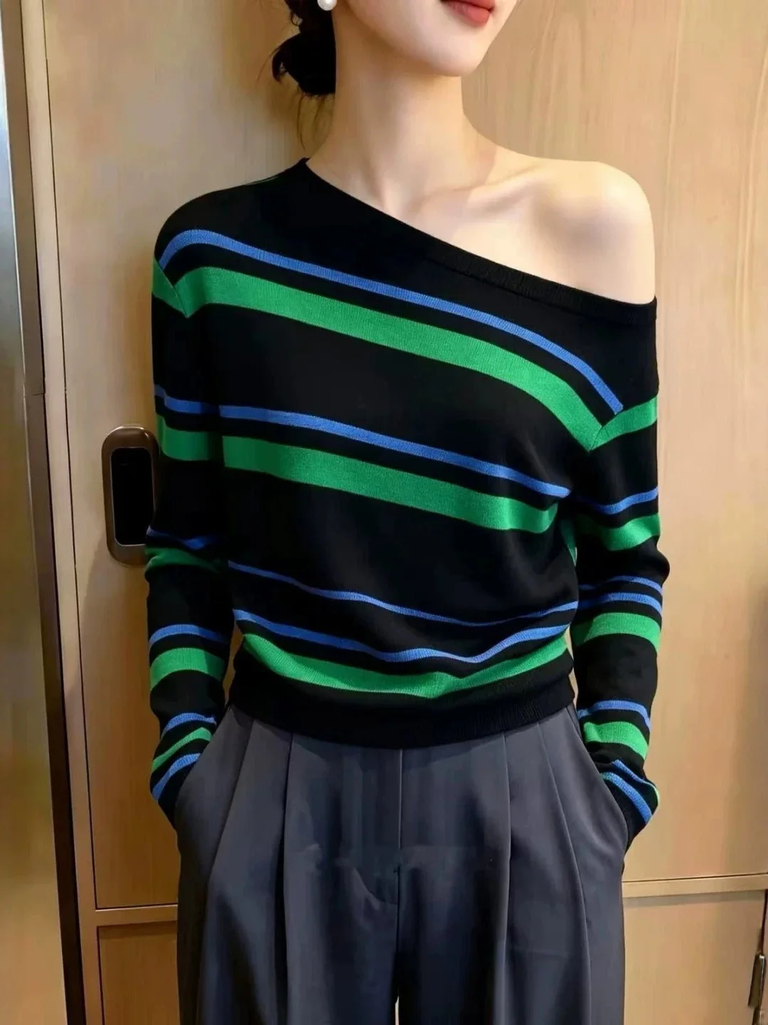 Stripe Knitwear Women's Loose Fit Shoulder Collision Slimming Trendy Long Sleeve Casual Fashion Autumn Top