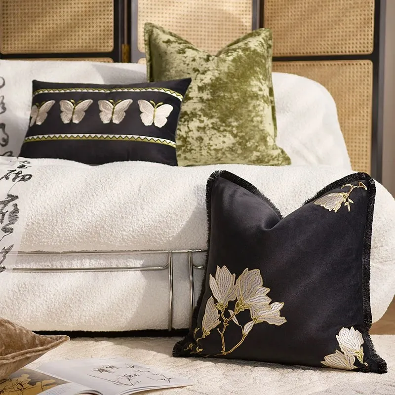 

Классическая ретро черная бархатная наволочка, наволочка с цветочной вышивкой, наволочка с бабочкой