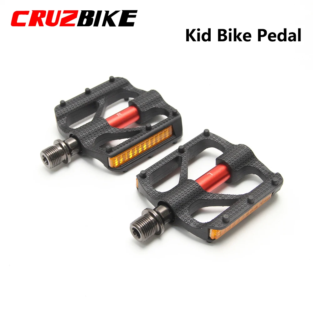 CRUZbike Ultralight Children\'s M14 Bicycle Pedals Anti-Slip Reflector Warning Kids Bike Pedals 14mm Flat Pedal Cycling Parts