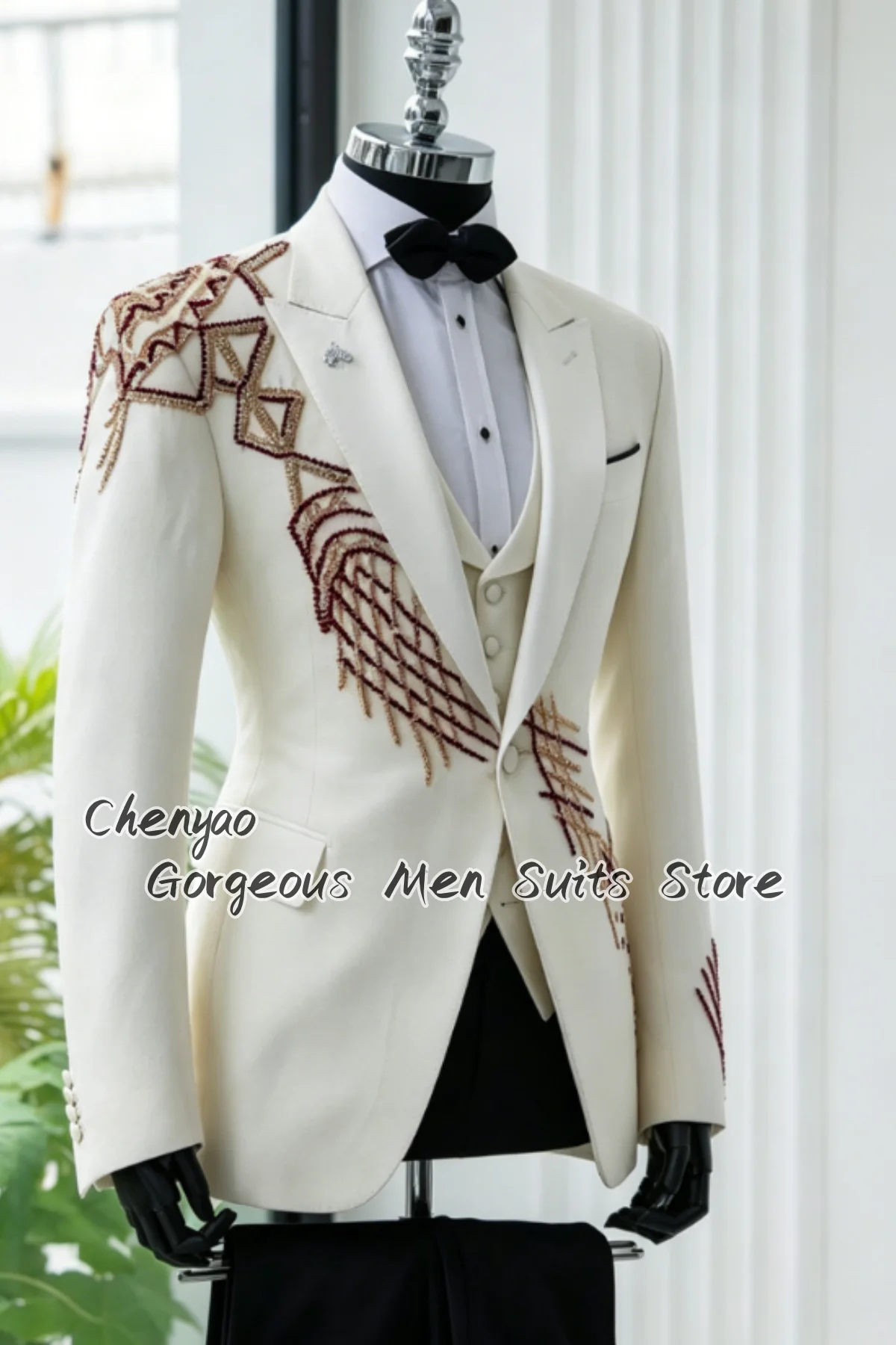 High End Jacquard Beaded Men Suits Slim Customized Groom Wedding Party Tuxedos Prom Luxury Male Blazers 3Pcs Sets ropa hombre