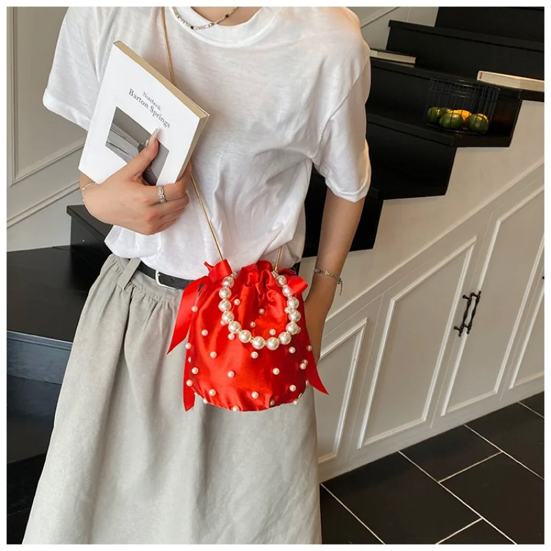 

Осень 2022, женская сумка из искусственной кожи с верхней ручкой, маленькая квадратная сумка с клапаном, только ручная переноска, один размер, повседневная повседневная сумка