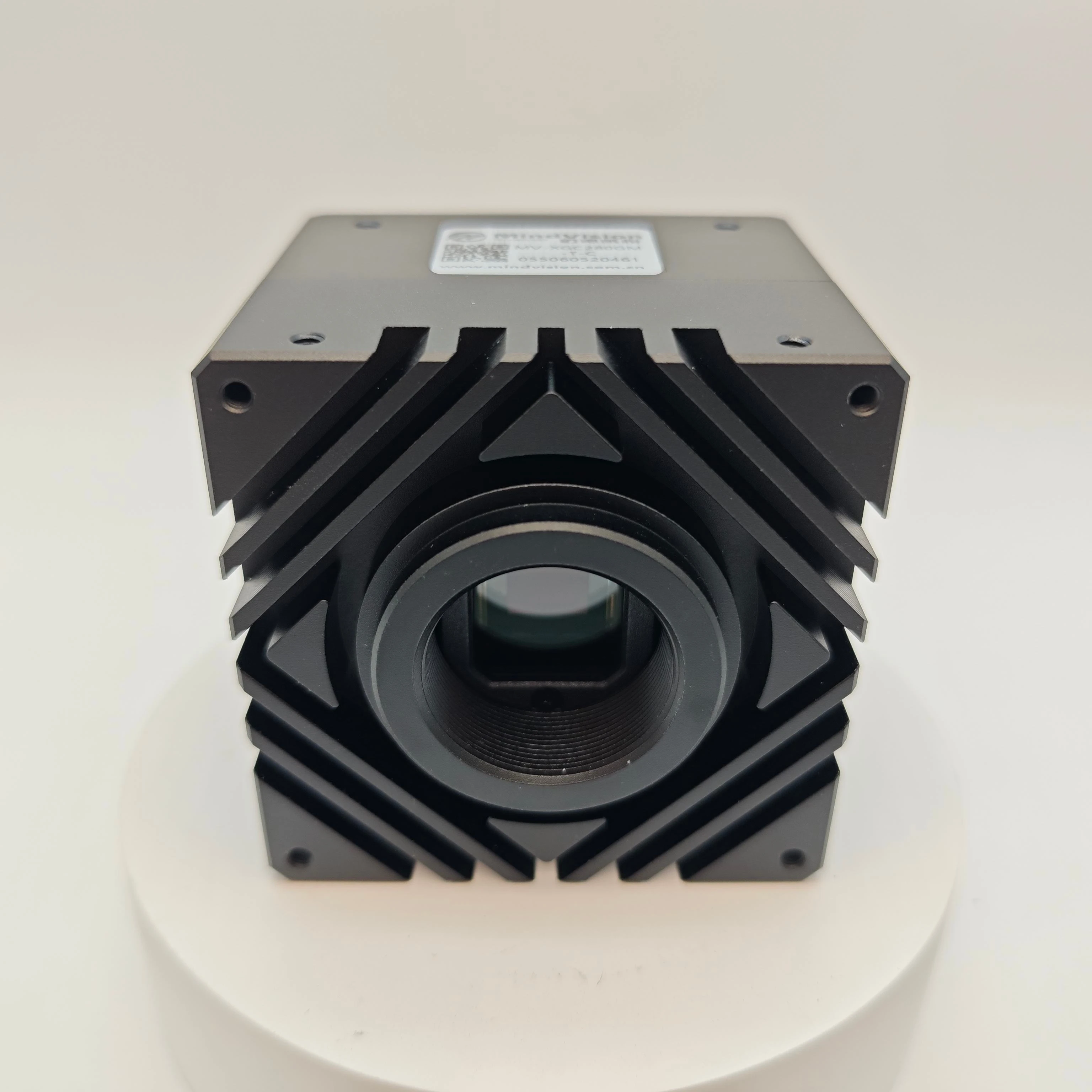 

18MP Area Scan Industrial Camera 63.5fps Global Shutter for Machine Vision Inspection Quality Control Automation