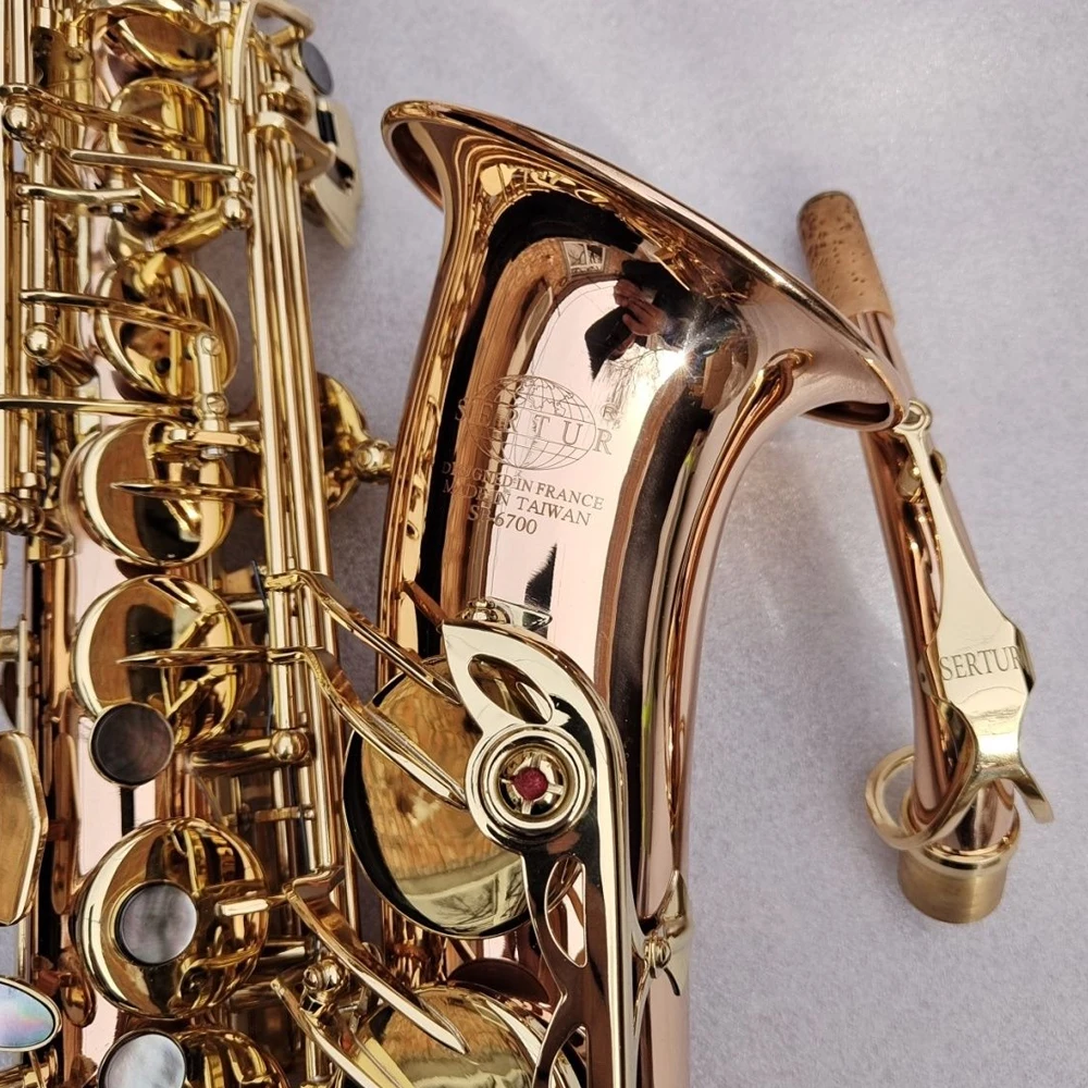 

Classic EB Alto Saxophone 6700 Phosphor Copper Material E-flat one to one Engraved Jazz Instrument with Accessories sax alto