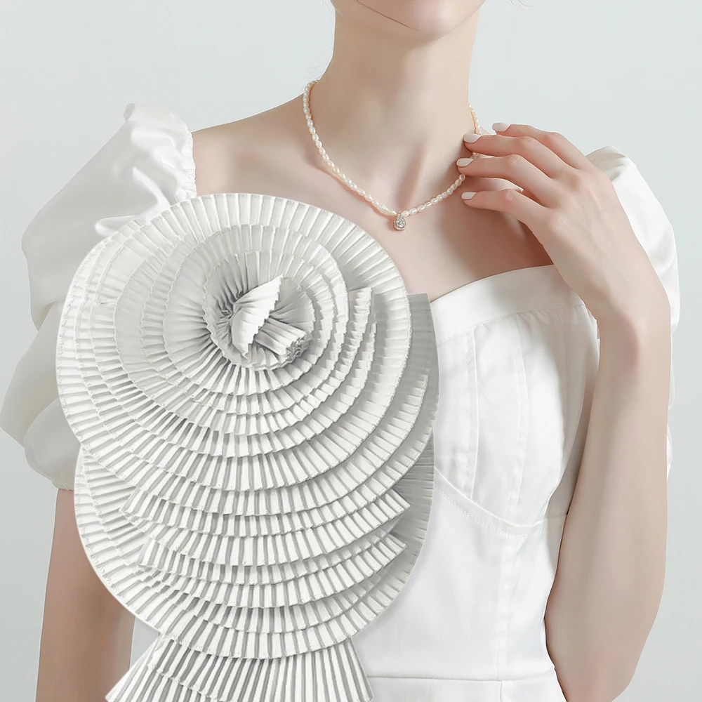 

DIY шить 3D плиссированный цветок ручной работы преувеличенное шитье аппликация одежда платье украшение шеи ткань ткань цветок брошь булавки