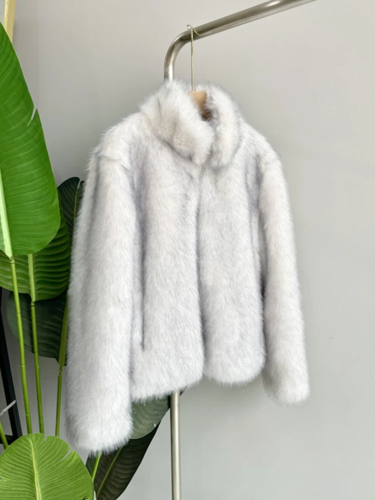 2023 Winter New White Eco-Friendly Fur Women High Quality Fashion Commuter Short Faux Fox Plush Coat Plus Size Warm Jacket