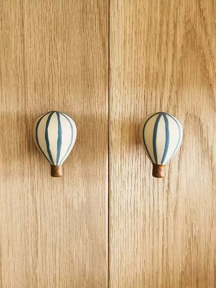 European creative fun balloon design ceramic cabinet door handle 2-piece set 3.6 x 4.7 x 3.4 cm