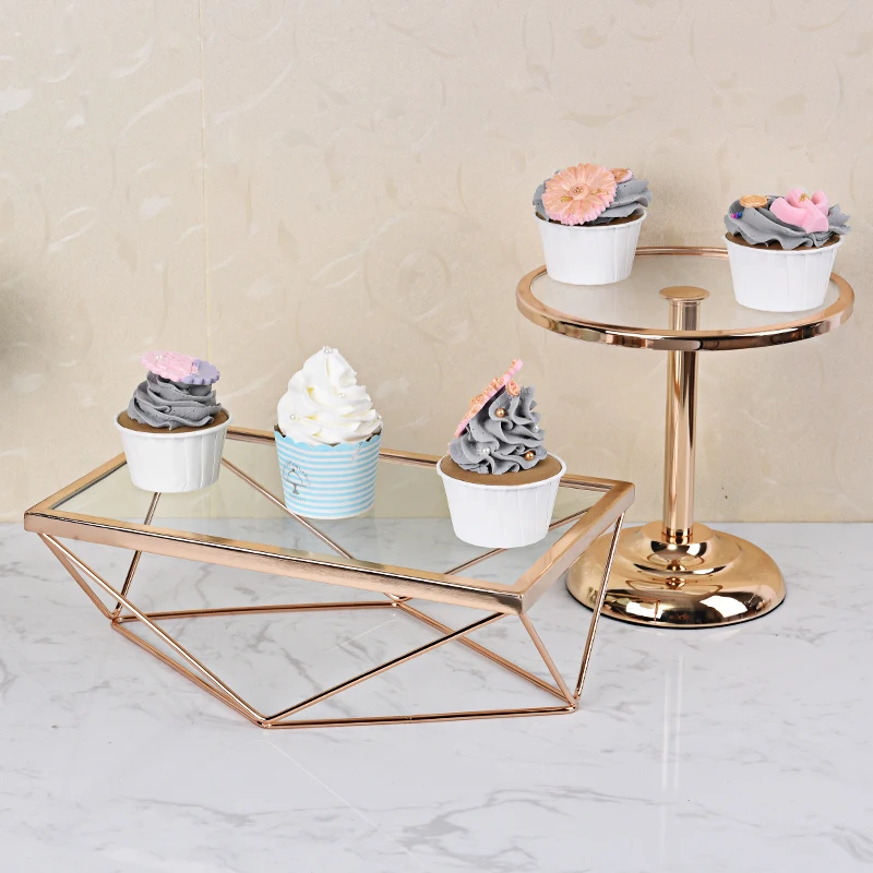 Display rack European golden dessert table dessert tray exquisite glass shelf ornament cake rack