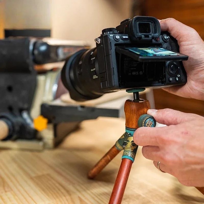 Imprinted all solid wood desktop tripod micro-single mobile phone vlog