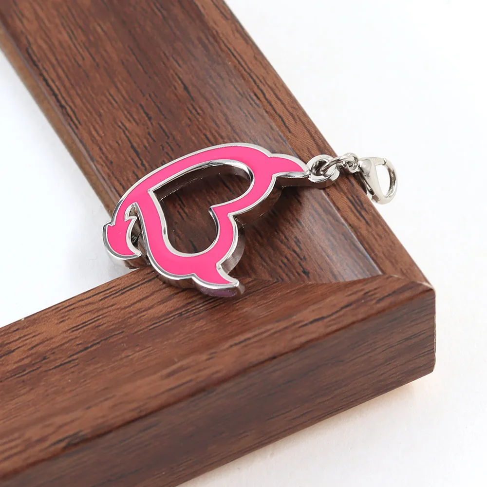 Bad Girls Club Herz-Schlüsselanhänger Rosa Teufel-Herz-Logo Schlüsselring Reality-TV-Merchandise Y2K Ästhetik Taschenanhänger Fans Geschenk – Detail 7
