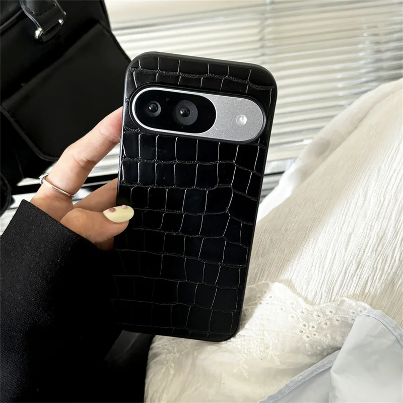 Stylish Retro Crocodile Pattern Phone Case For Google Pixel 9 Pro XL Luxury Animal Texture PU Leather Shockproof protective Case