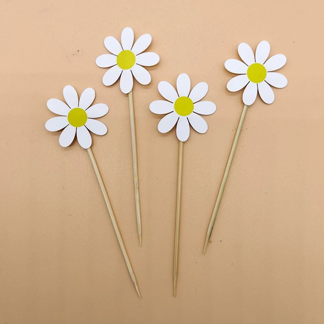 20 Stück Daisy Cake Topper Weiße Gänseblümchen Blume Cupcake Topper Kuchen Dekor Hochzeit Geburtstag Party Dekoration Lieferungen – Detail 4