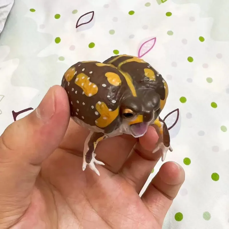 Original Genuine SO-TA Gashapon 1/1 Mantou Frog Action Figure Cute Kawaii Animal Replica Reptiles Capsule Toys Pvc Model Gift